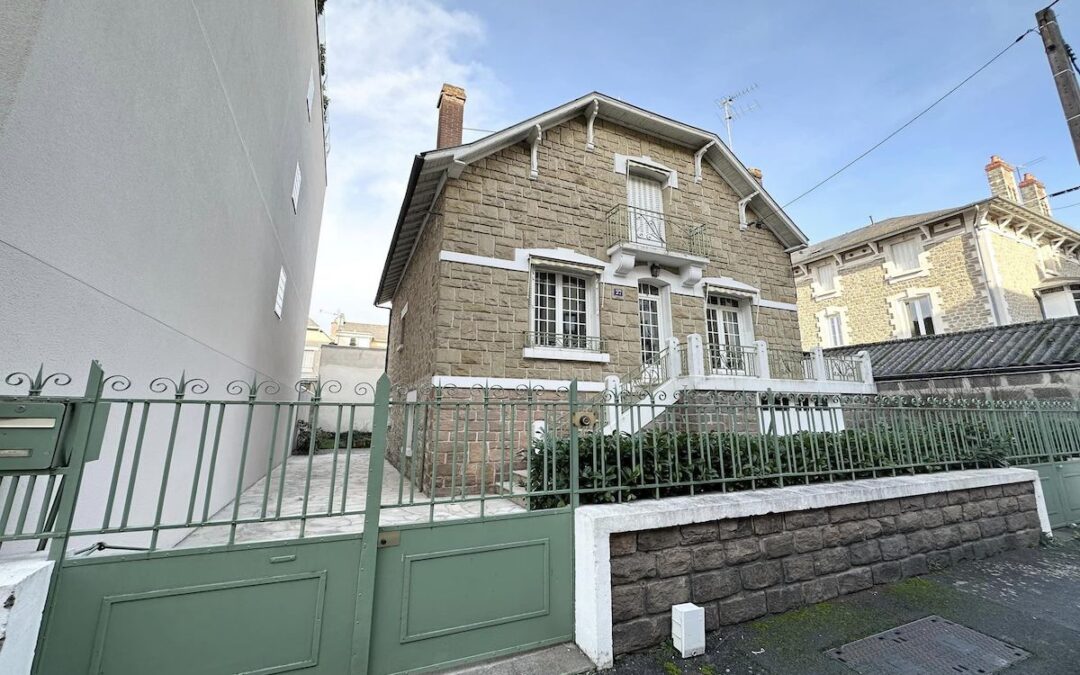 Maison Lacroix quartier poste
